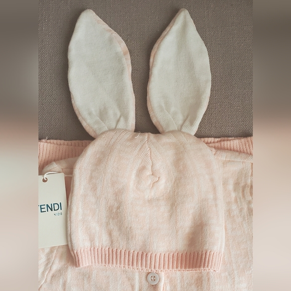 NWT Authentic Fendi Kids 2pc Knit Romper set - Picture 6 of 9